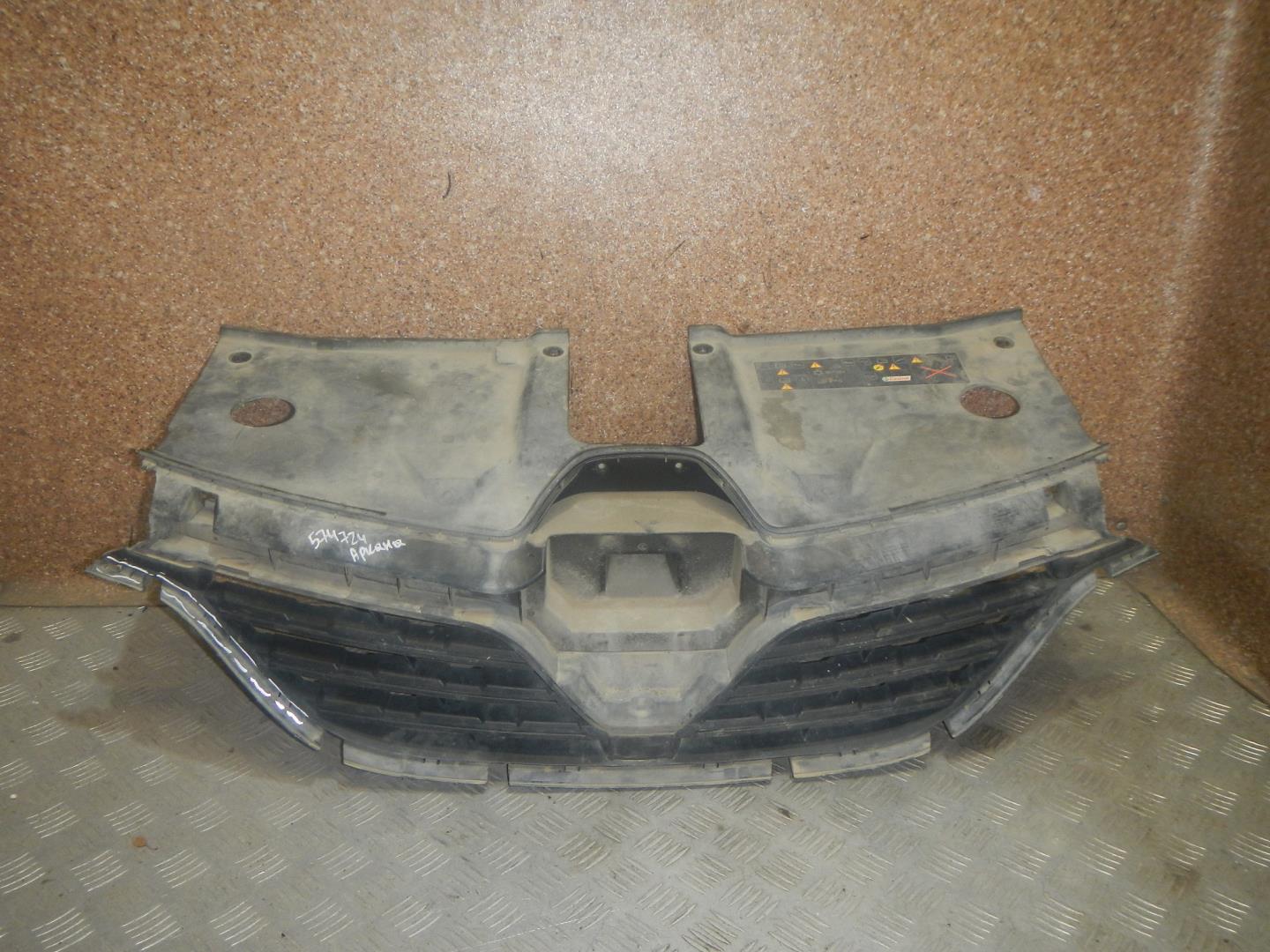 Решетка радиатора