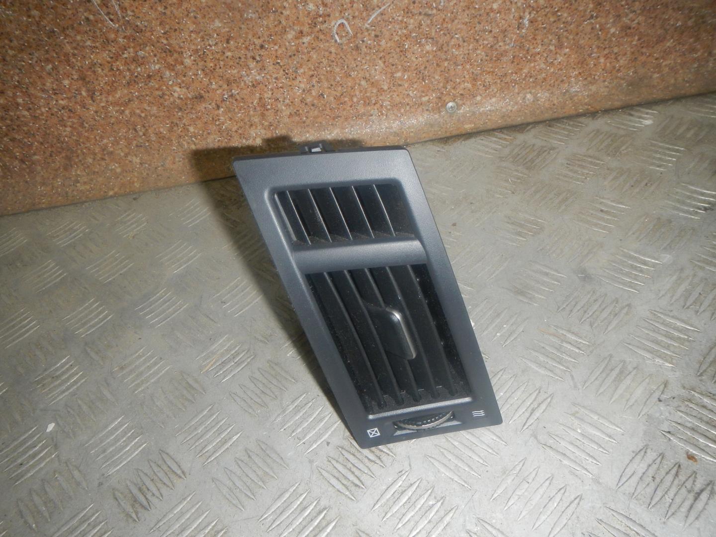 Дефлектор воздушный