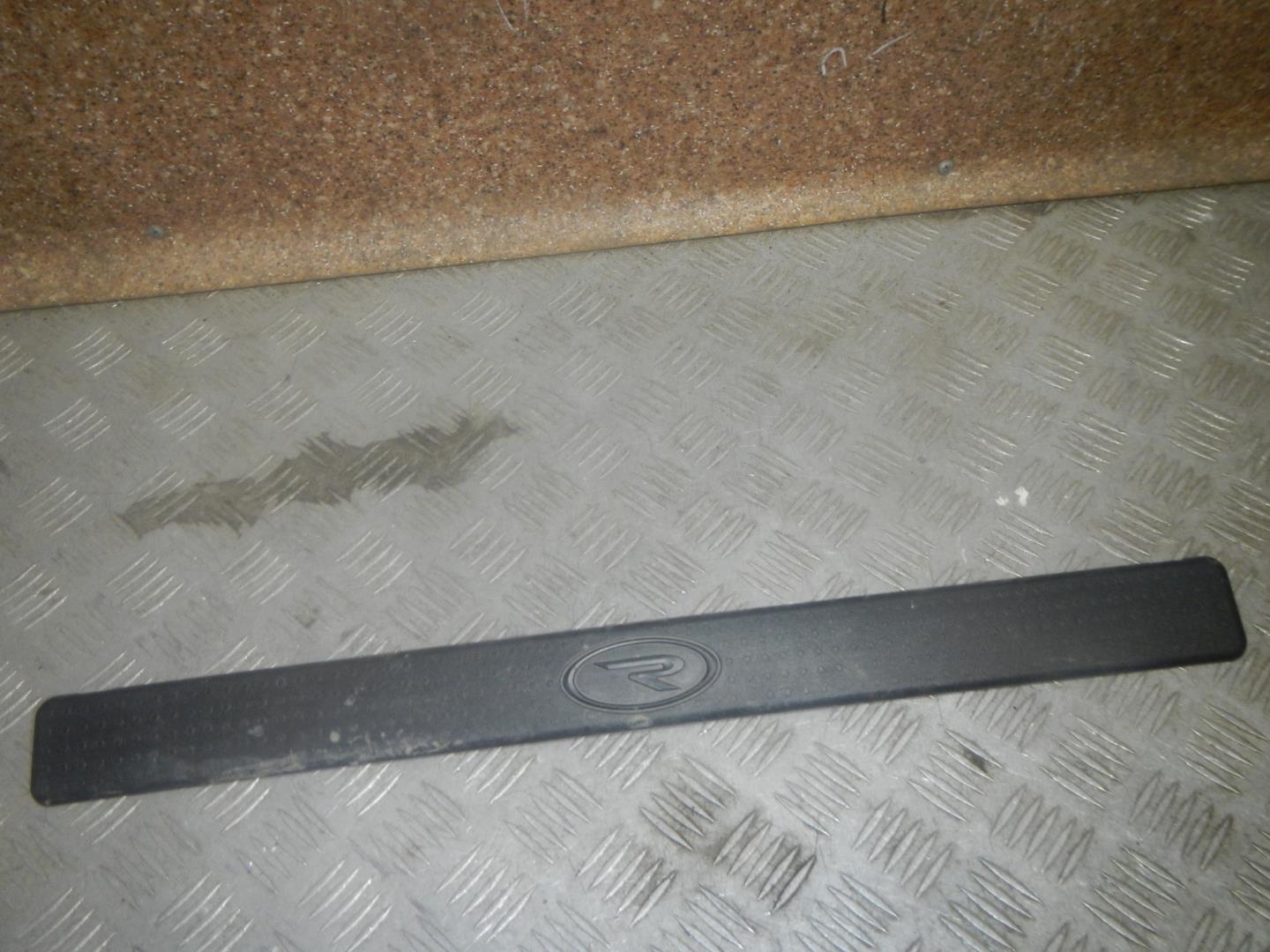 Накладка порога (внутренняя)