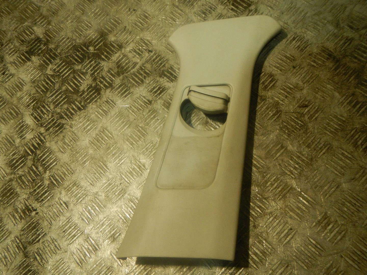 Обшивка стойки