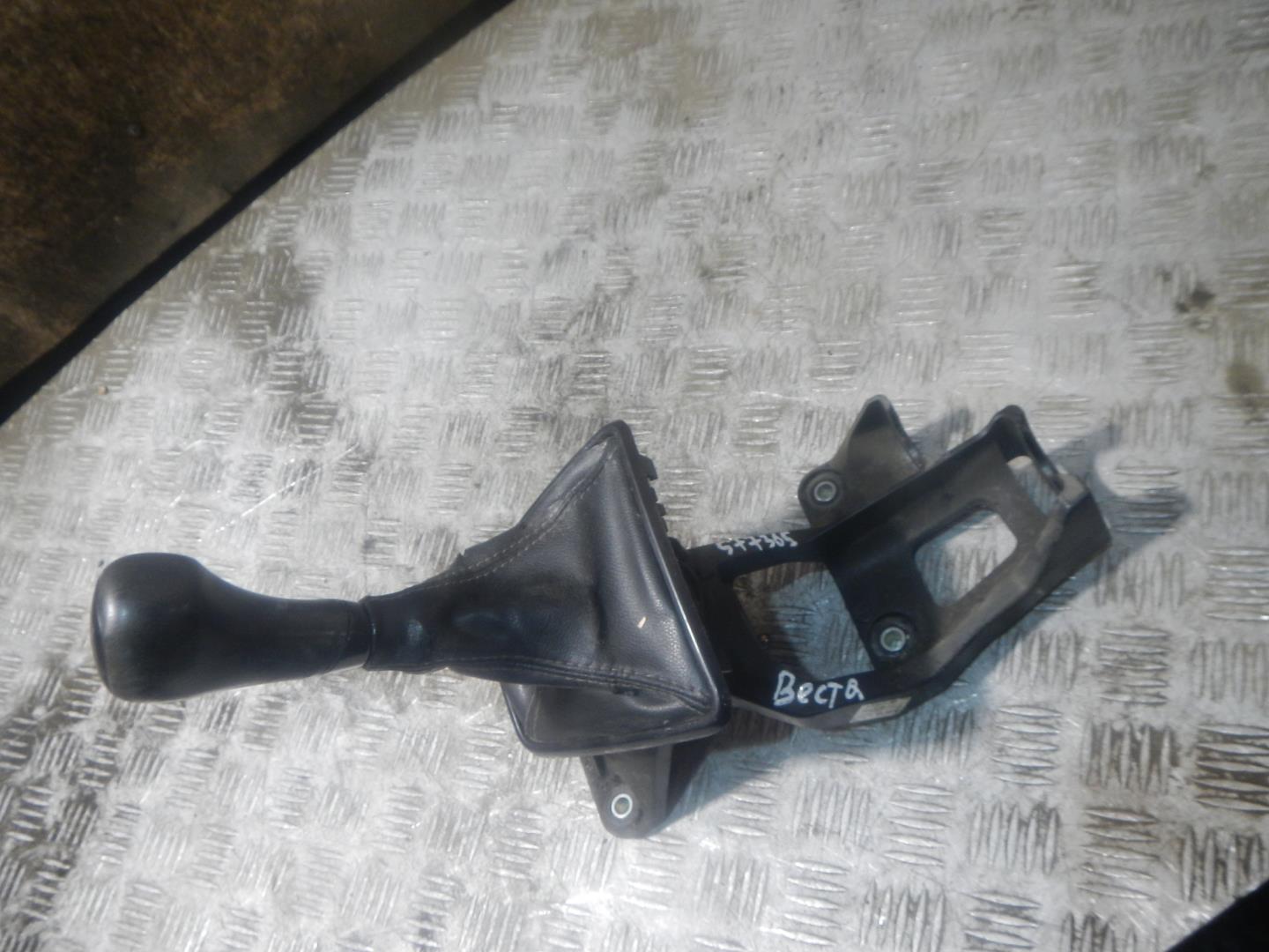 Кулиса МКПП / АКПП