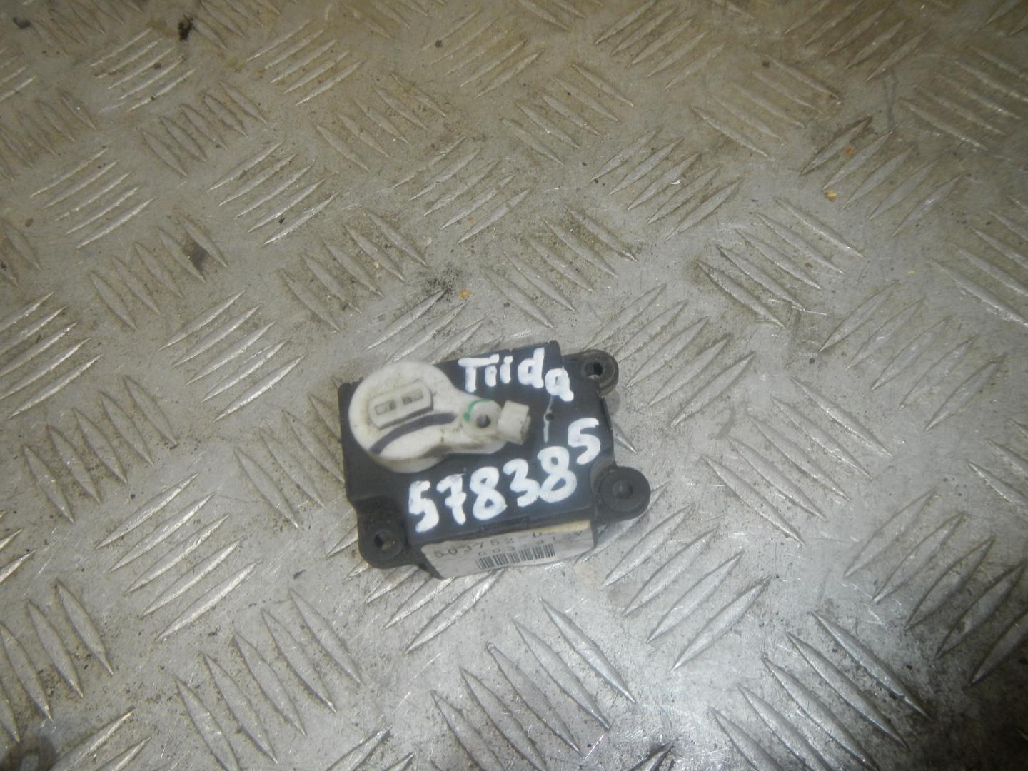 Моторчик заслонки печки