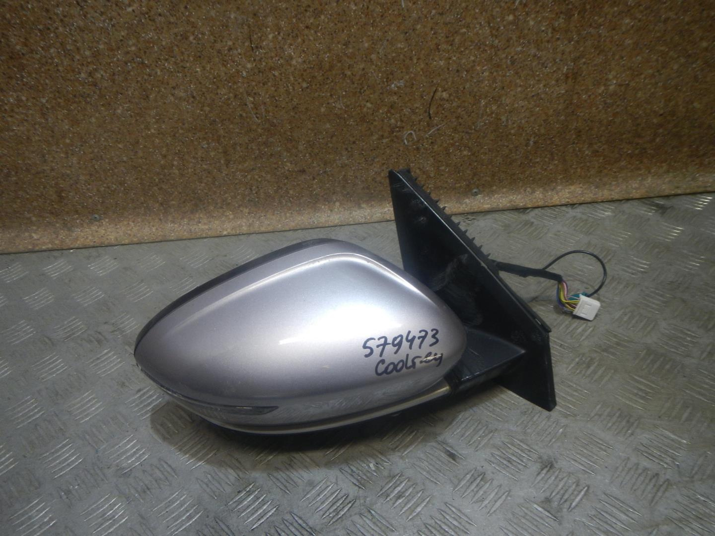 Зеркало правое электрическое