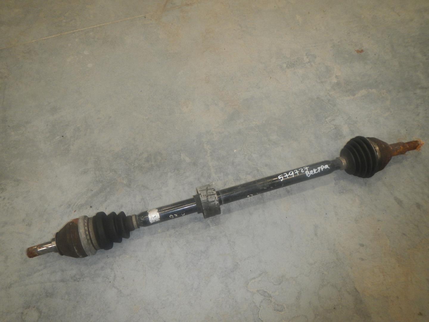 Полуось передняя правая