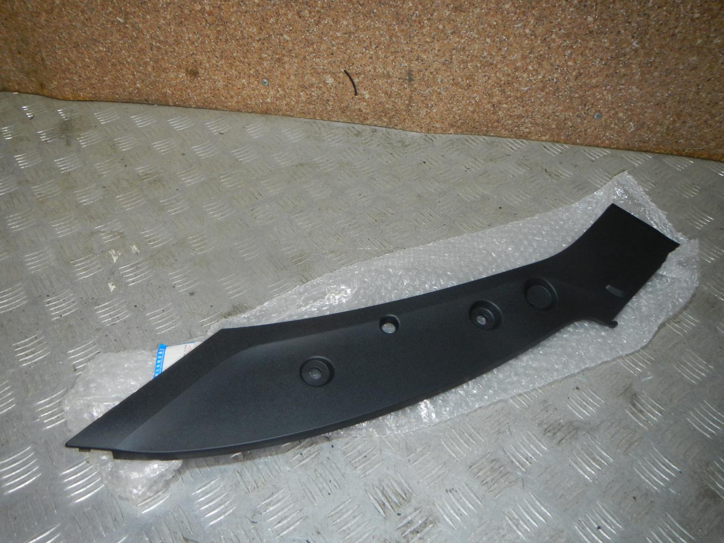 Накладка (кузов наружные)