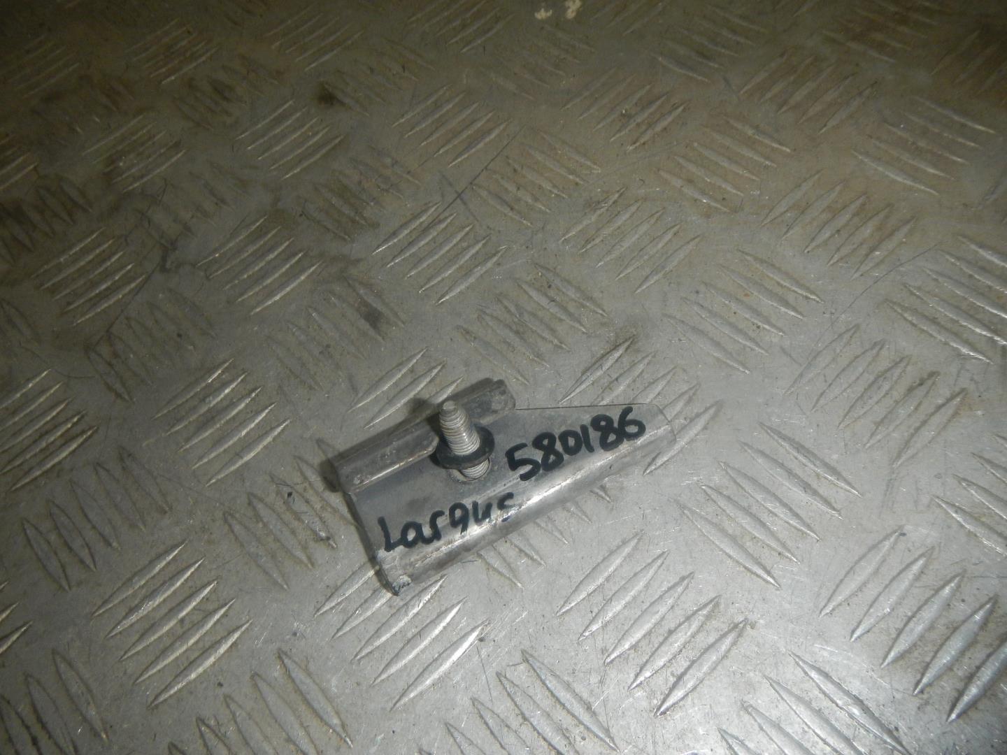 Крепление АКБ (корпус/подставка)