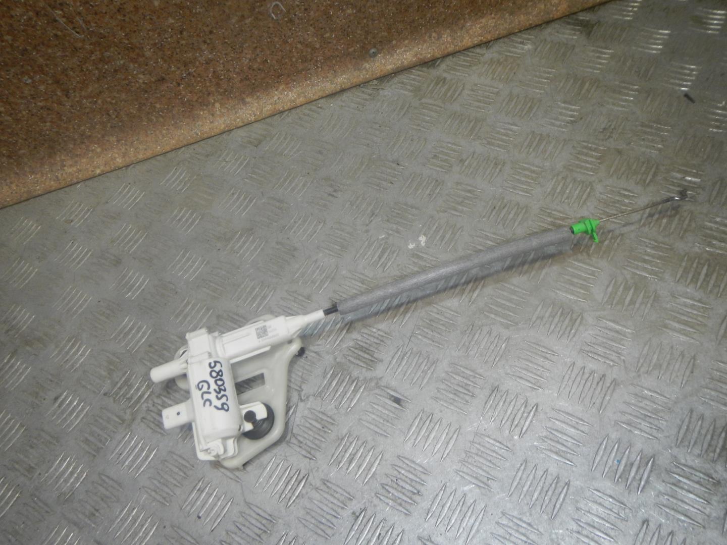 Активатор замка багажника