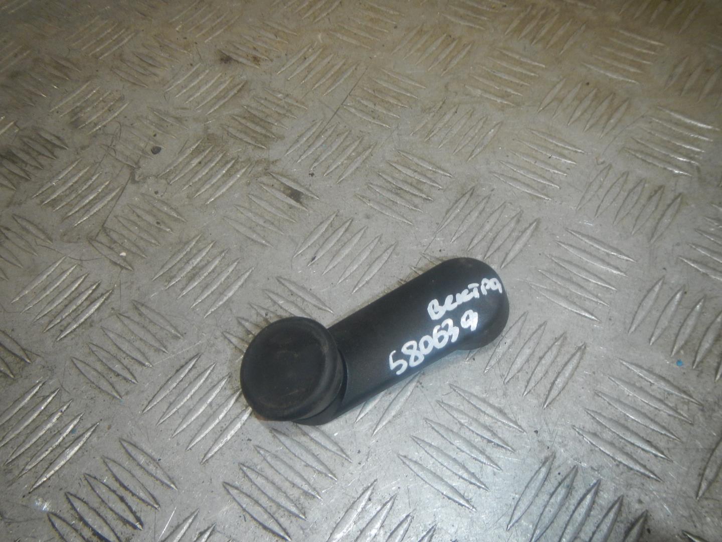 Ручка стеклоподъемника