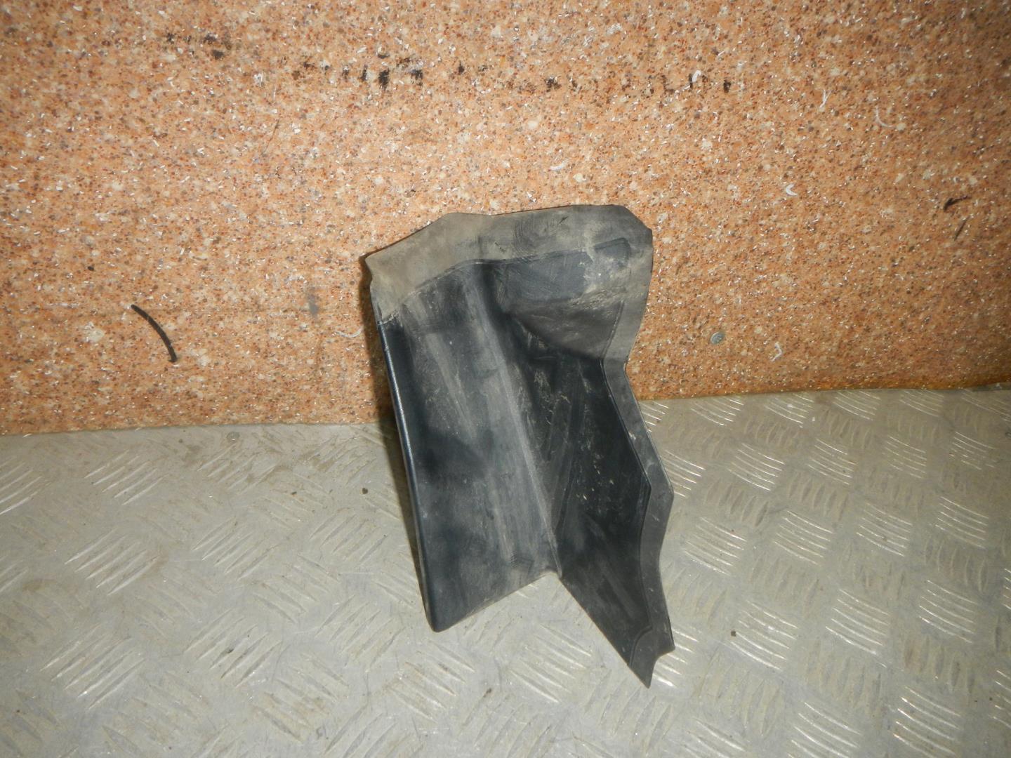 Накладка (кузов наружные)