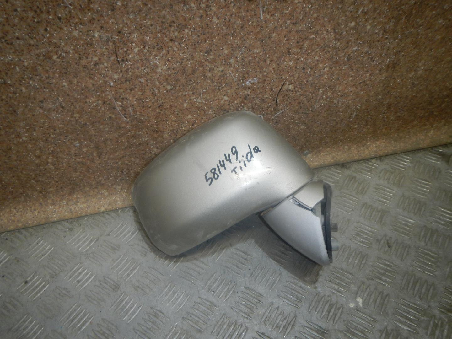 Зеркало правое электрическое