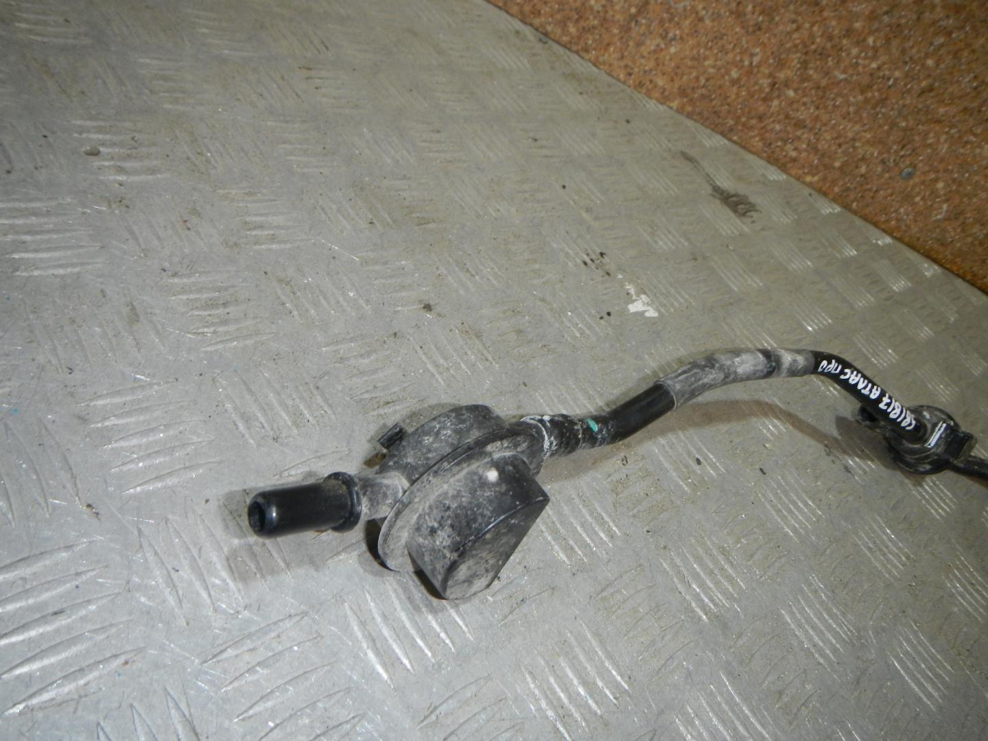 Трубка топливная