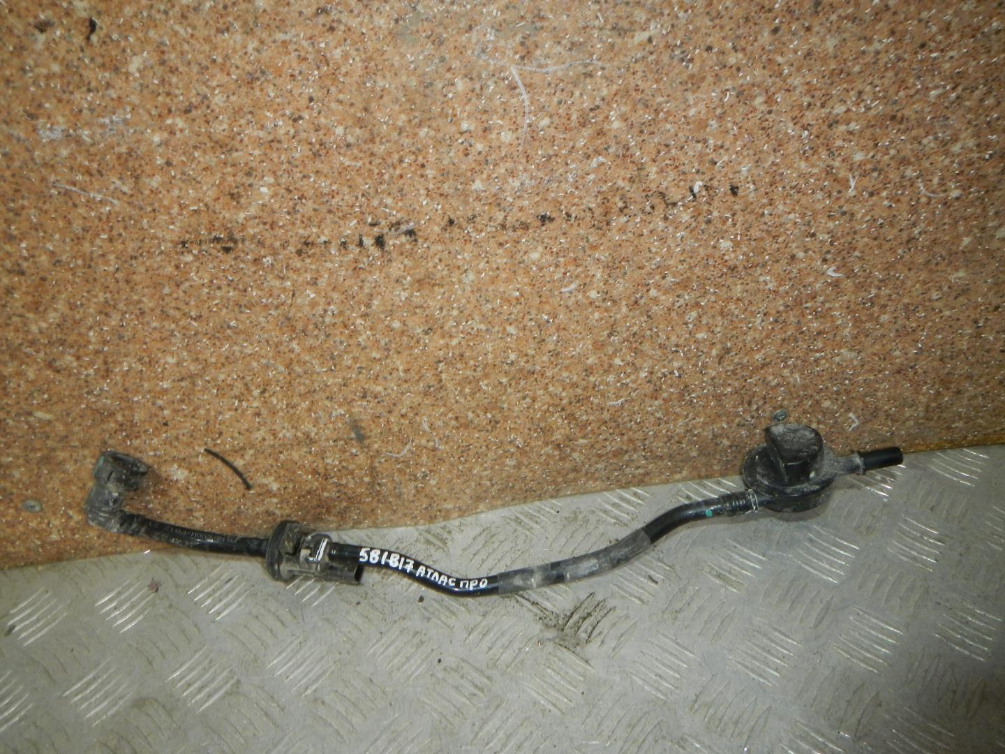 Трубка топливная