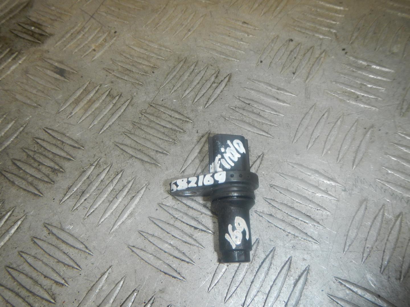 Датчик положения распредвала