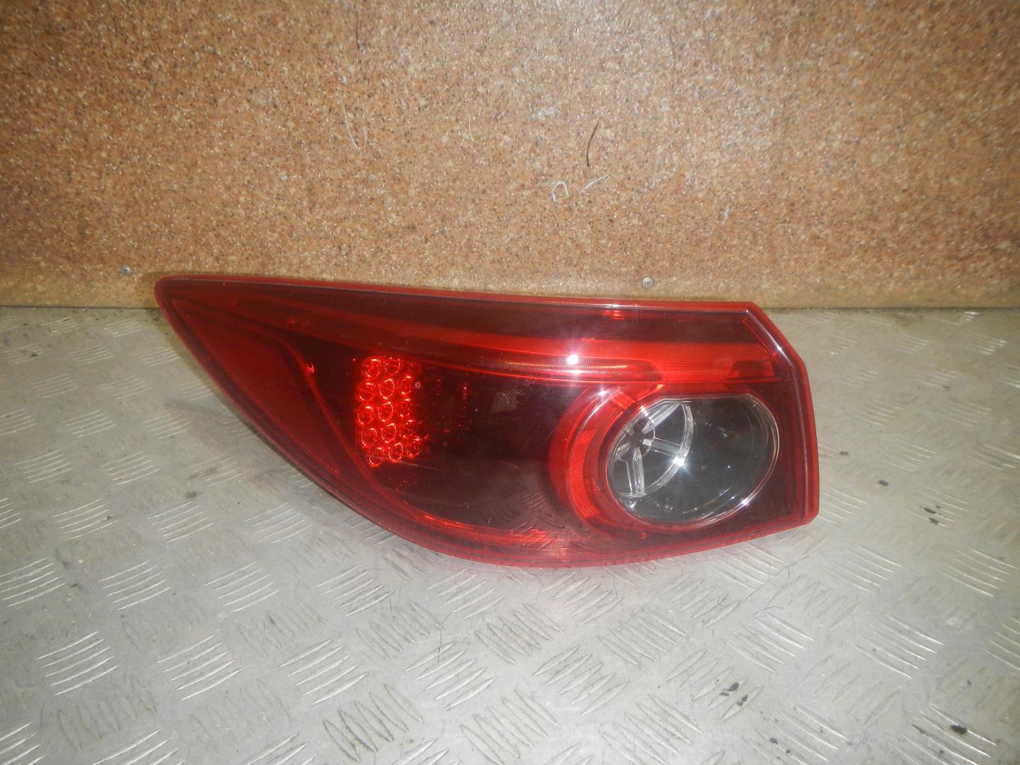 Фонарь задний левый