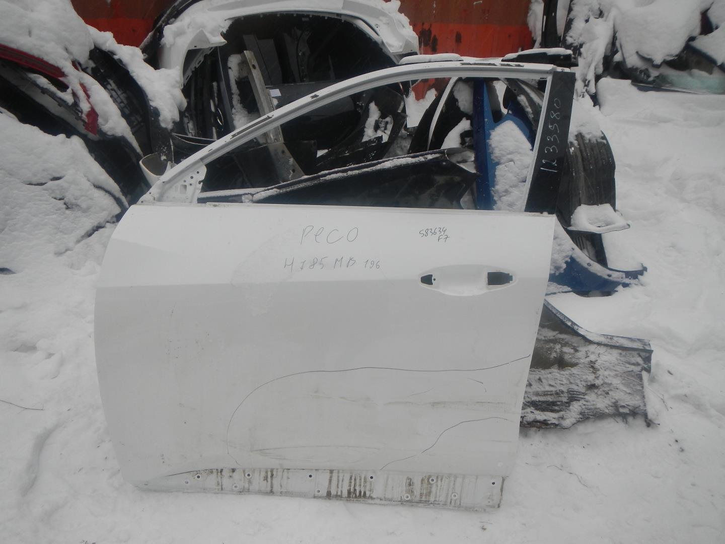 Дверь передняя левая