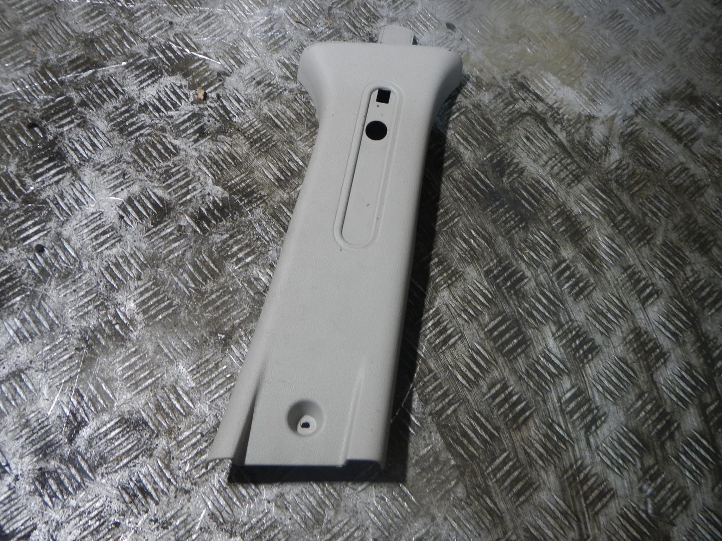 Обшивка стойки