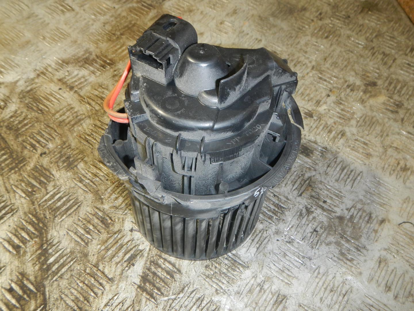 Моторчик печки