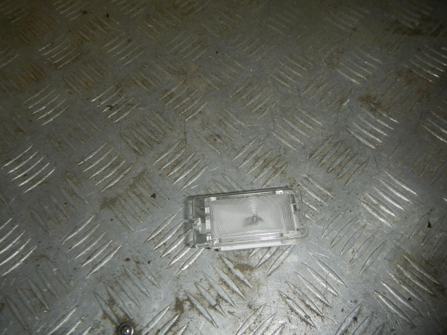 Плафон салонный