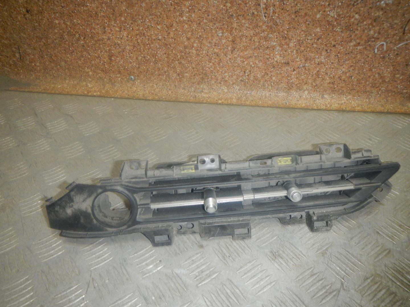 Дефлектор воздушный