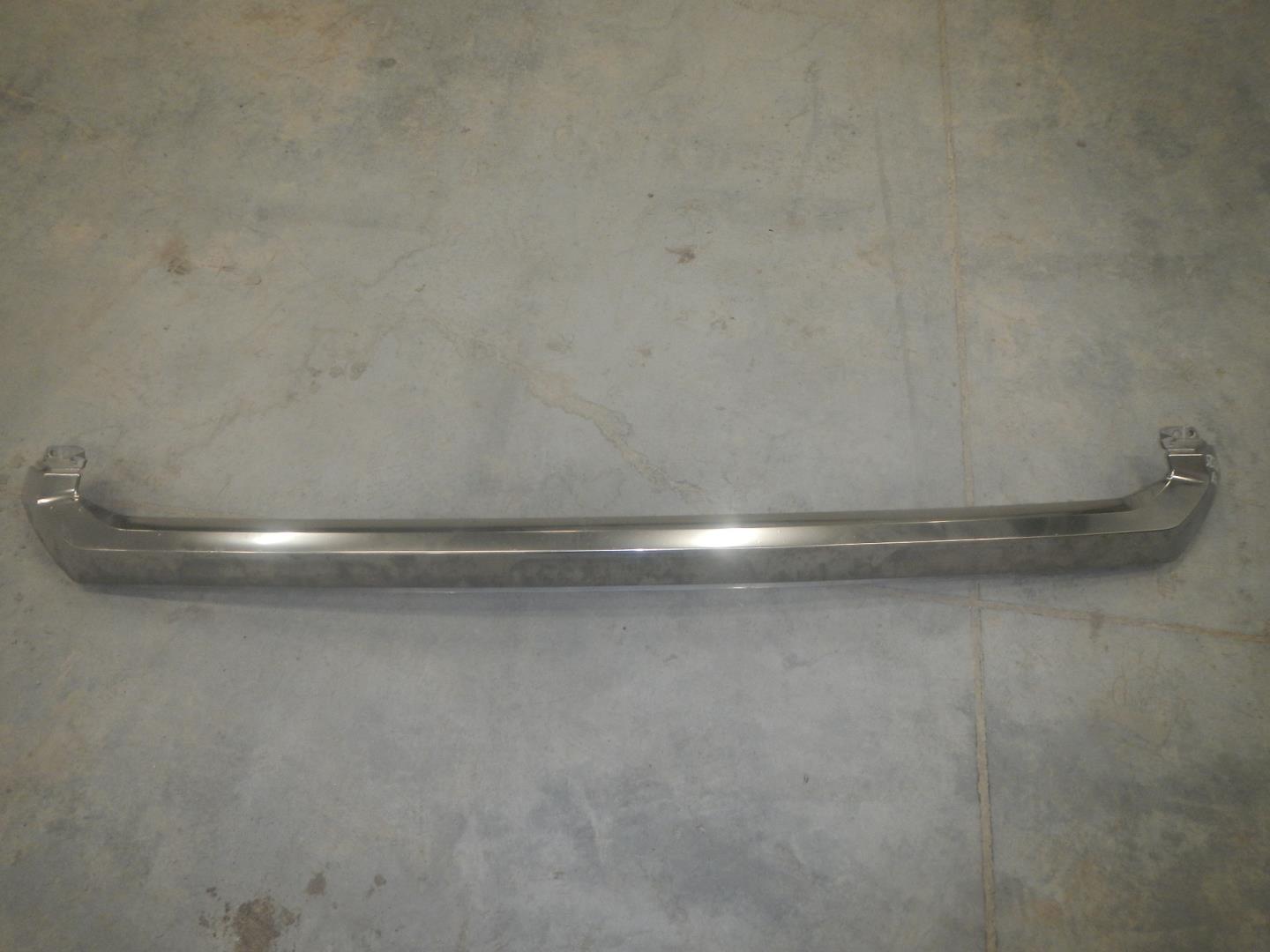 Накладка на решетку радиатора