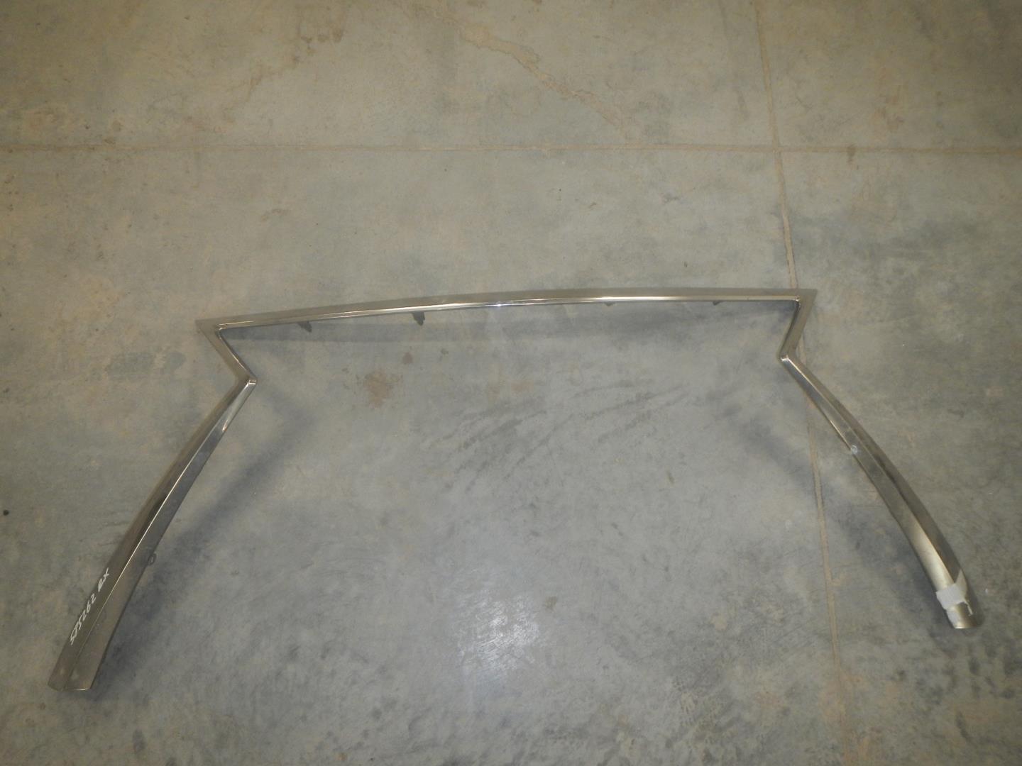 Накладка на решетку радиатора