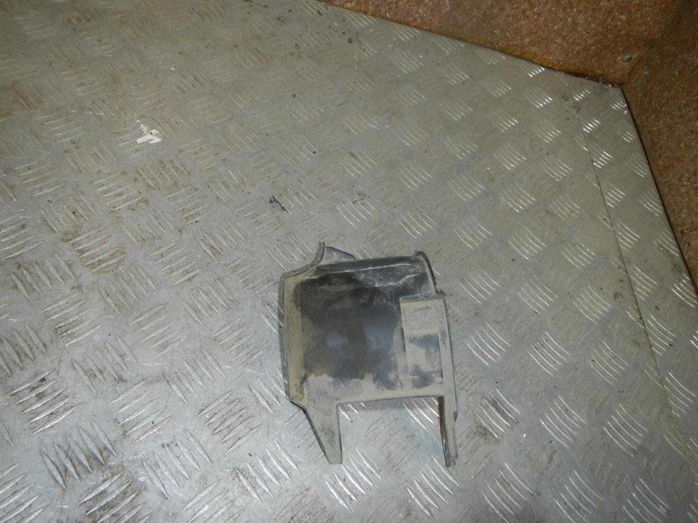 Кронштейн генератора