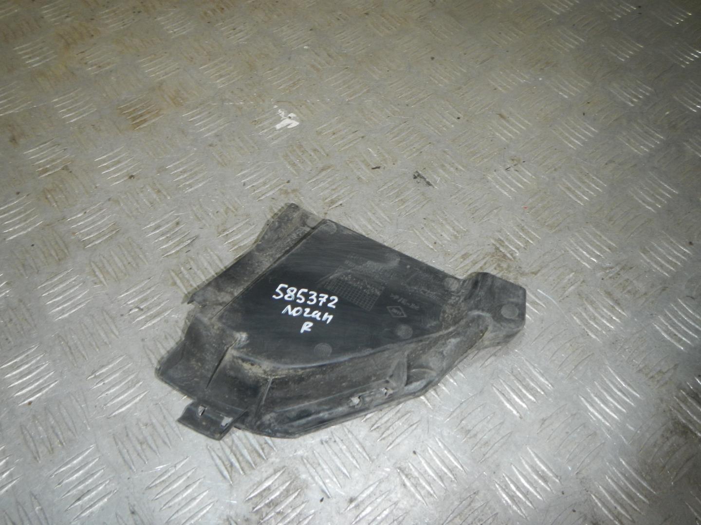 Воздуховод радиатора правый