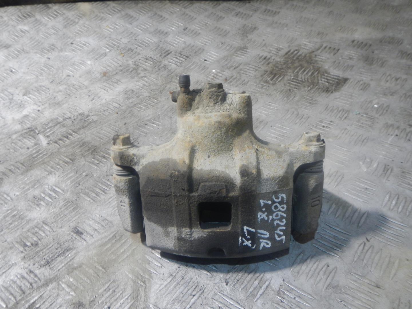 Суппорт передний правый