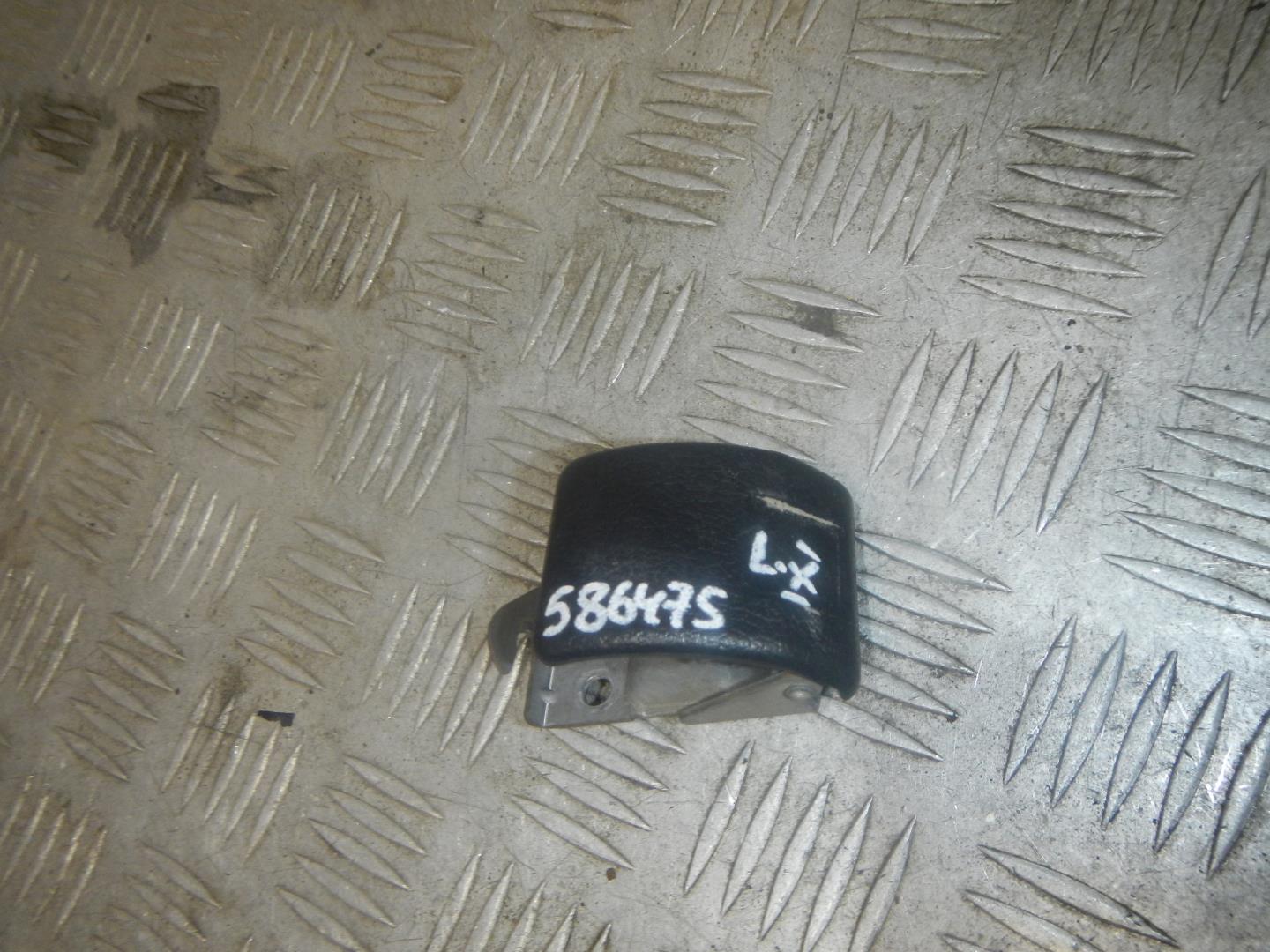 Ручка открывания капота