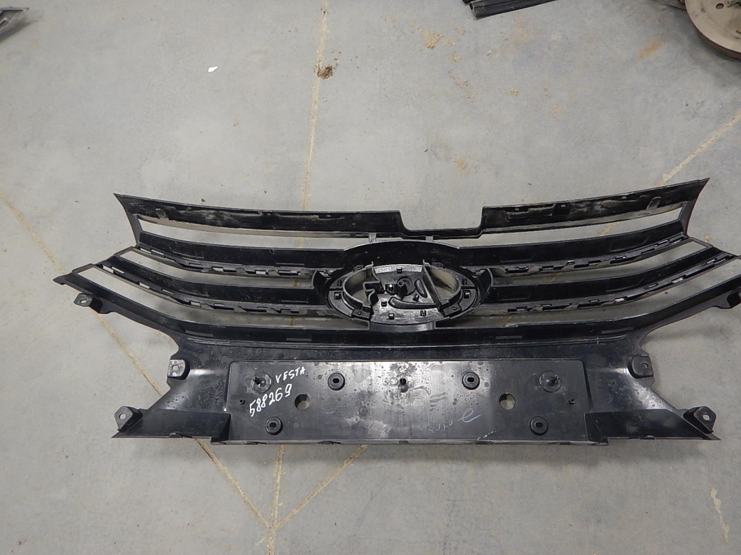 Решетка радиатора