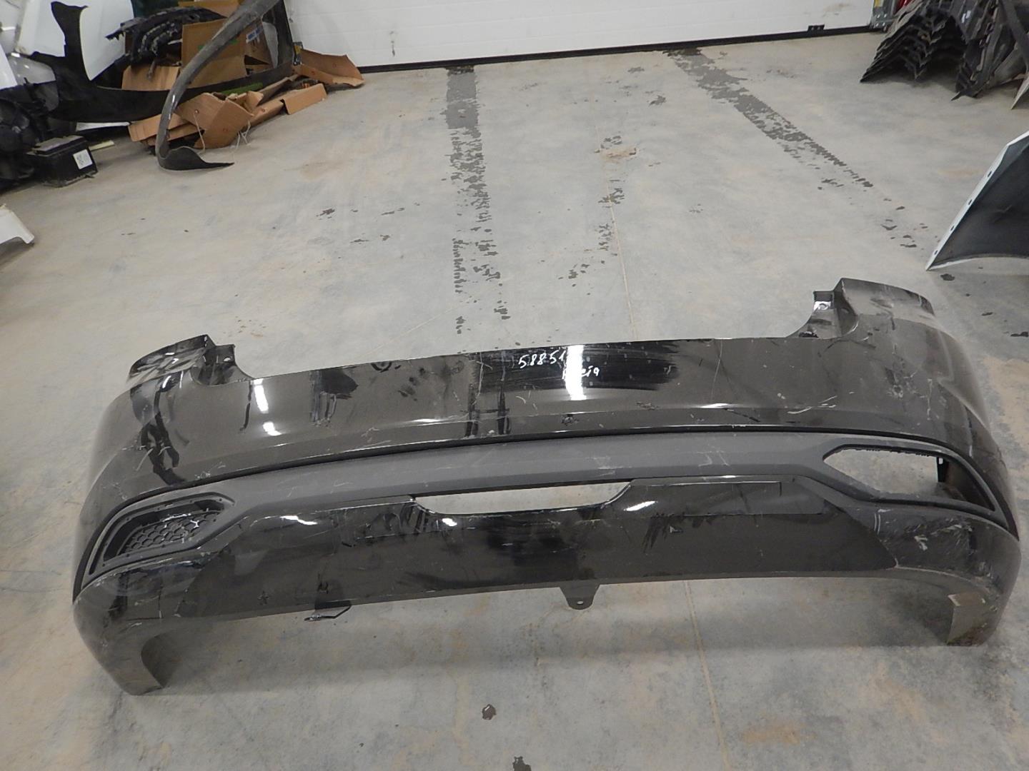 Бампер задний