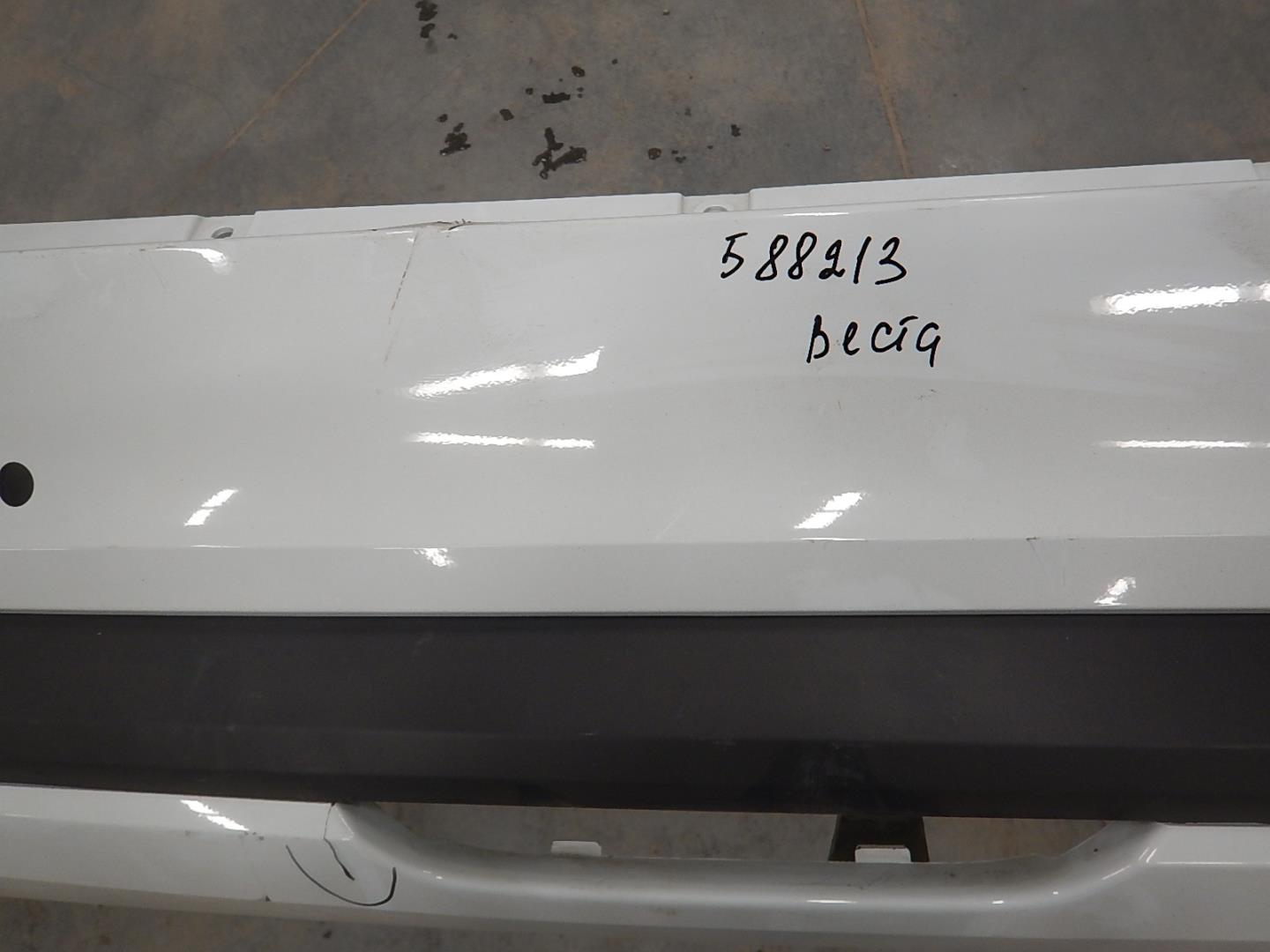 Бампер задний