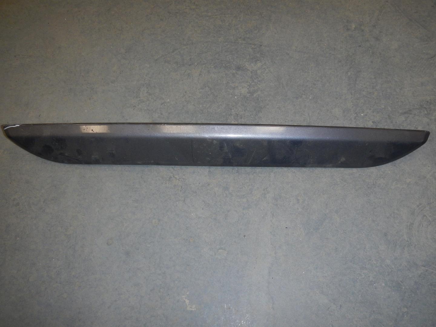 Накладка двери багажника