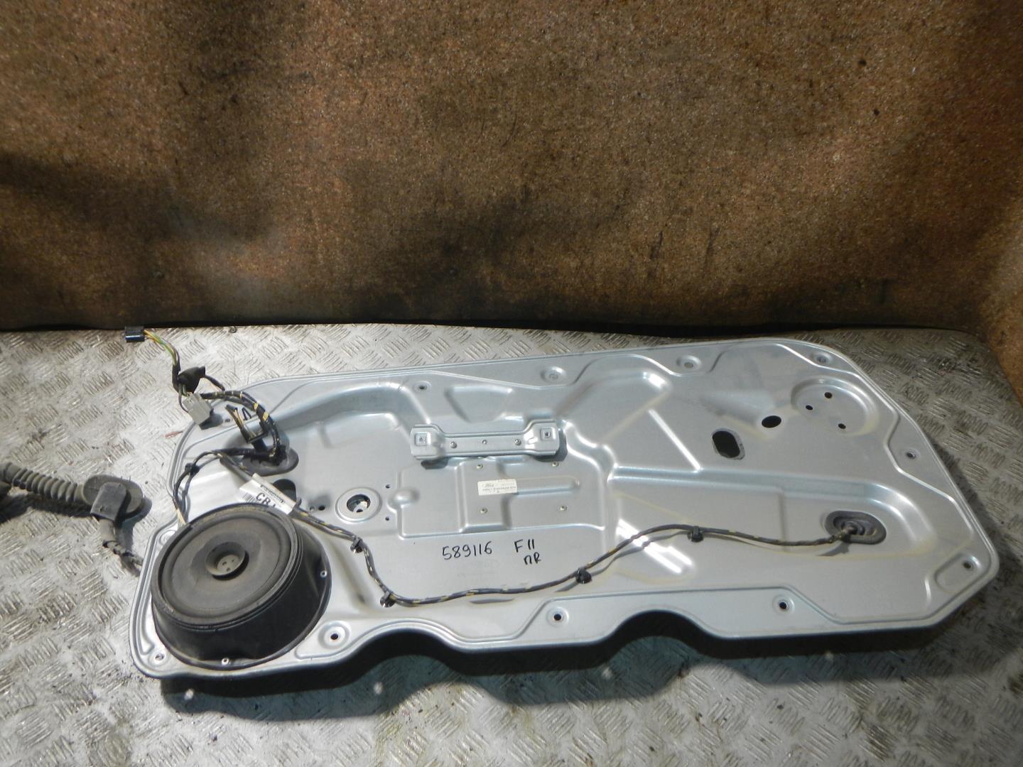 Стеклоподъемник электр. передний правый