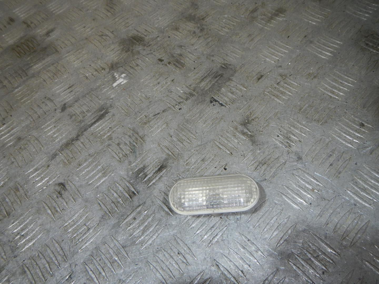 Указатель поворота левый