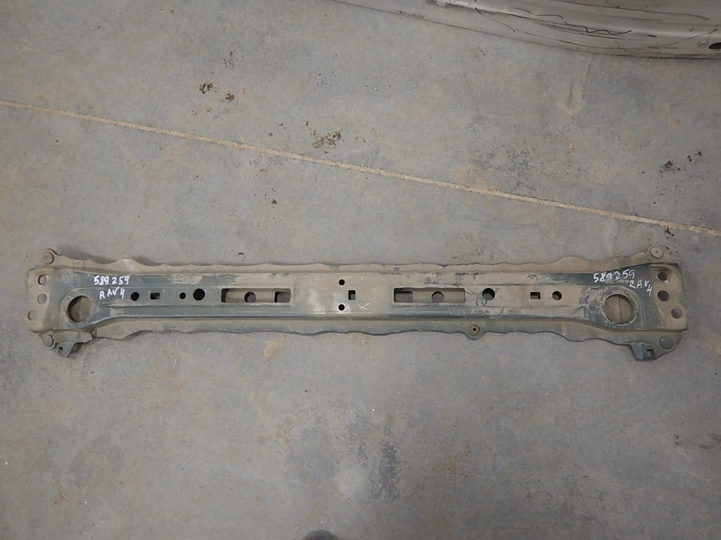 Балка подрадиаторная