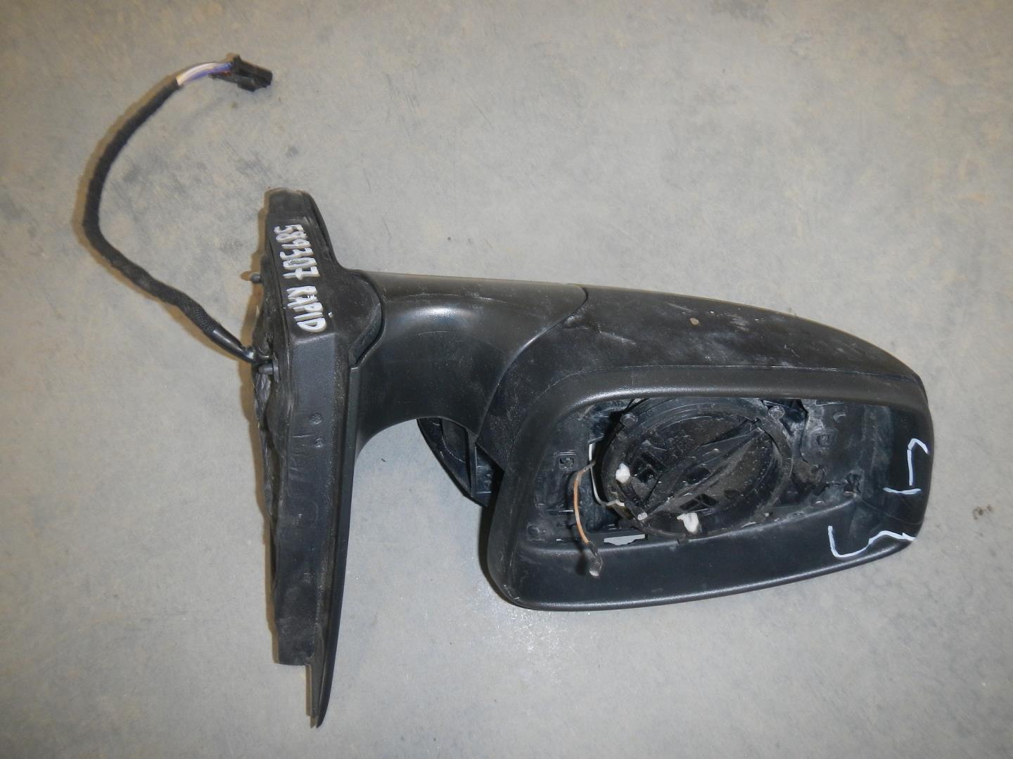 Зеркало левое электрическое