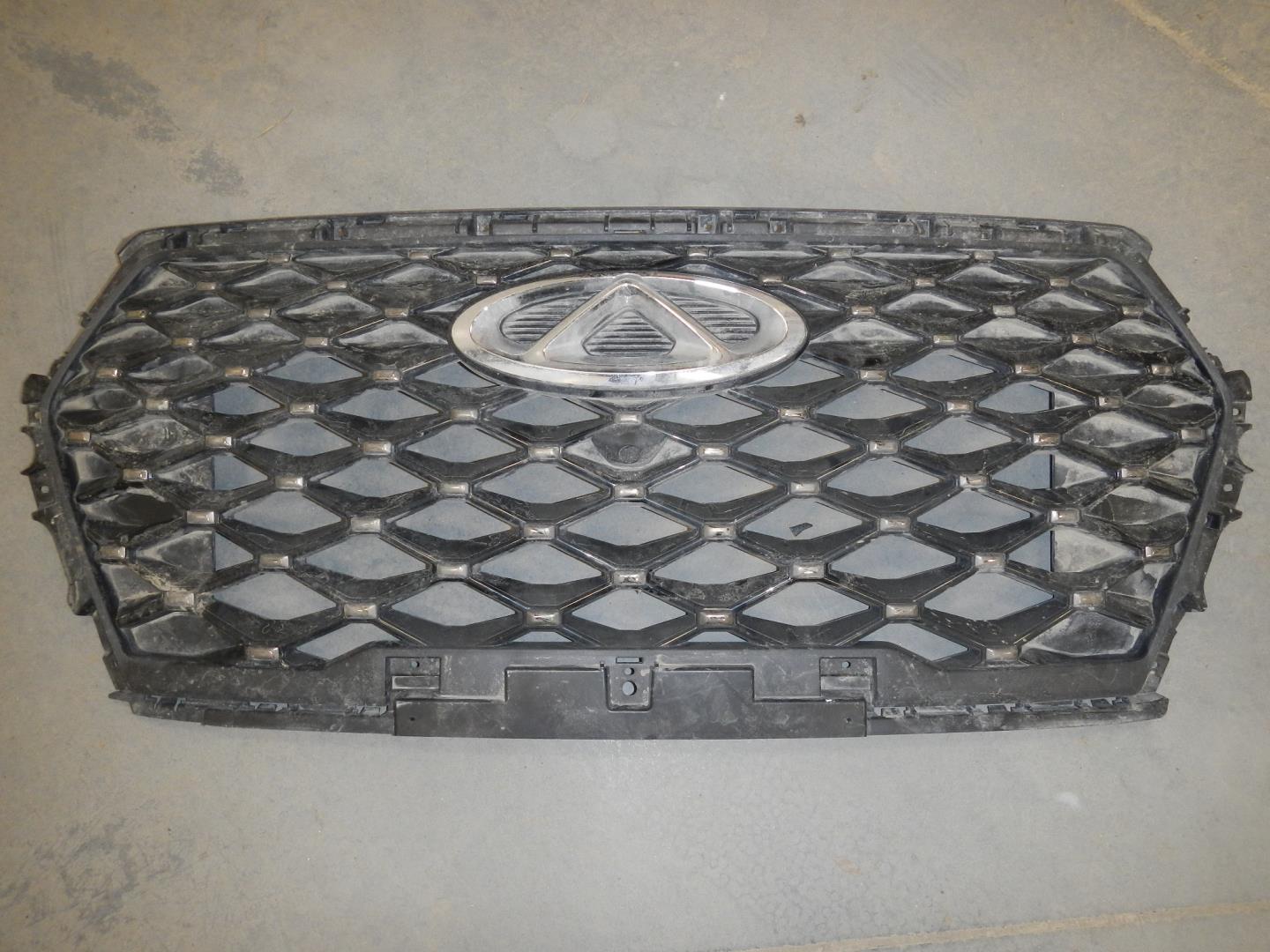 Решетка радиатора