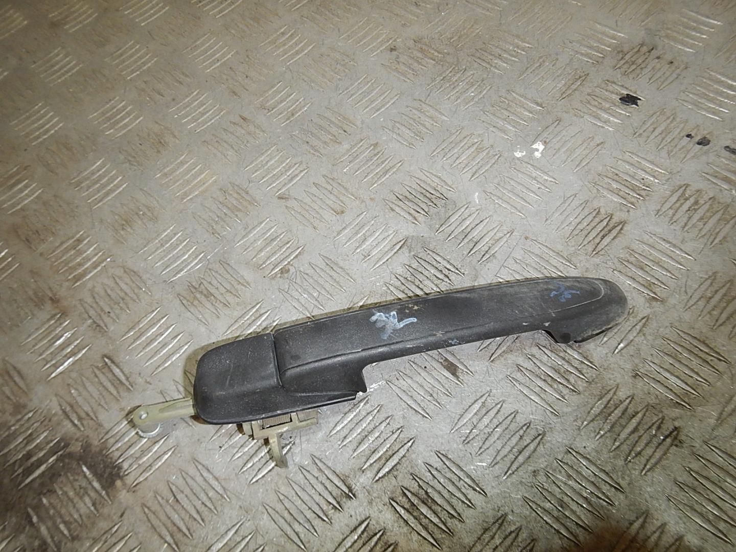 Ручка двери задней наружная левая