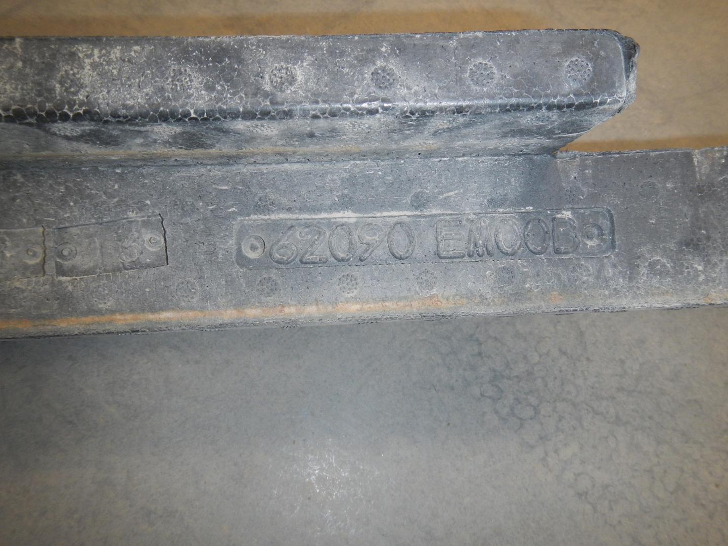 Наполнитель переднего бампера