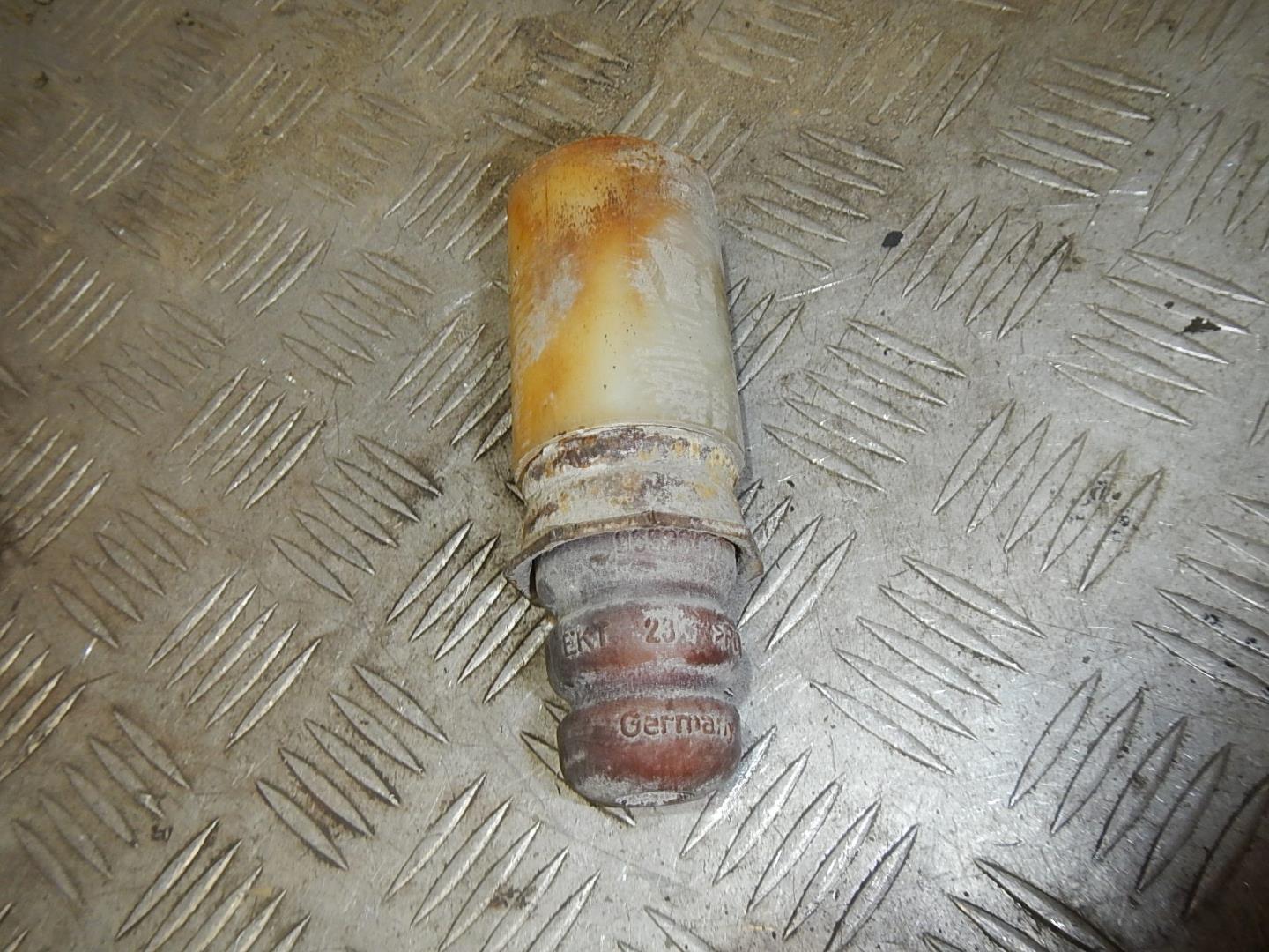 Отбойник заднего амортизатора