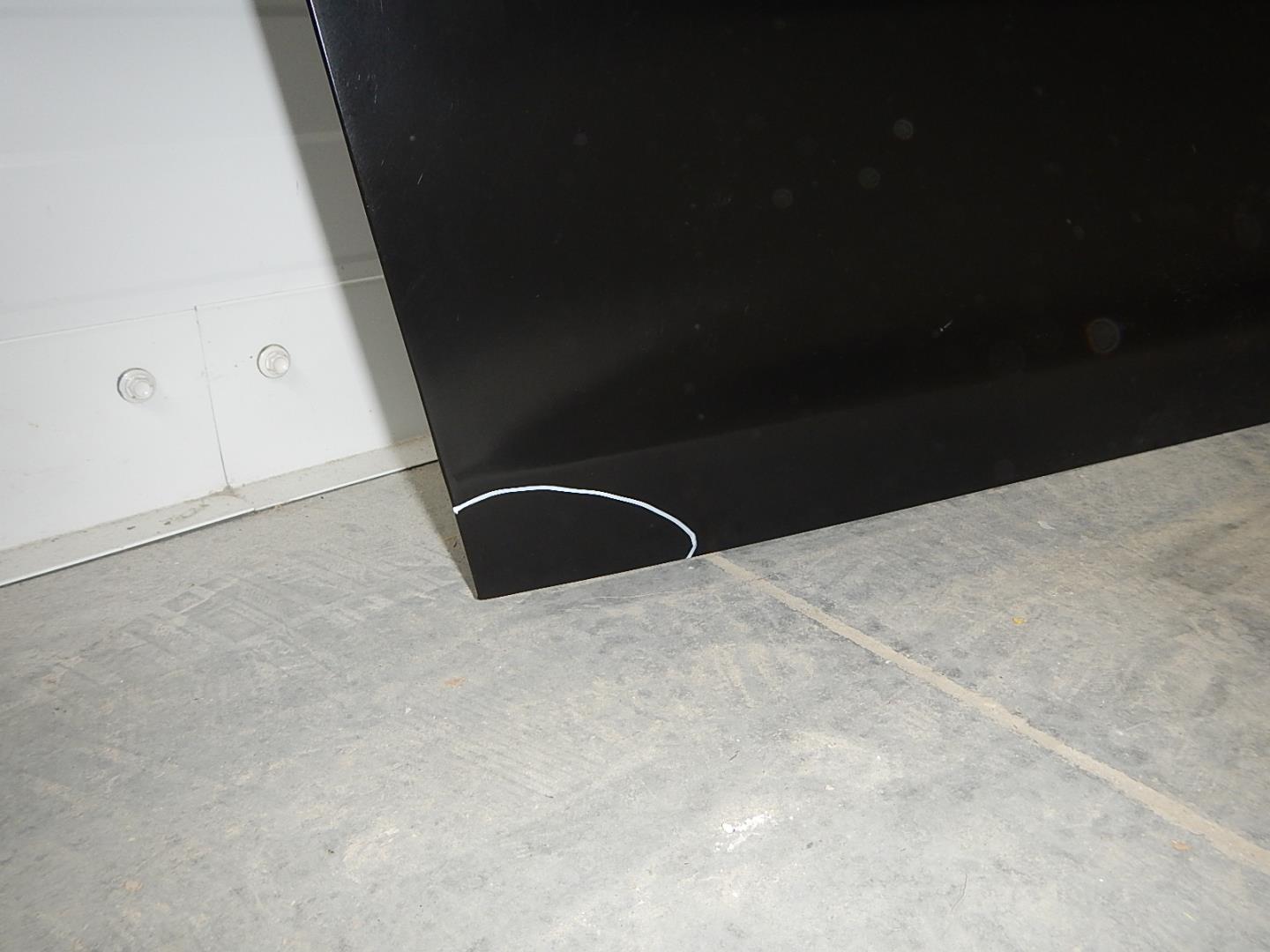 Дверь передняя левая