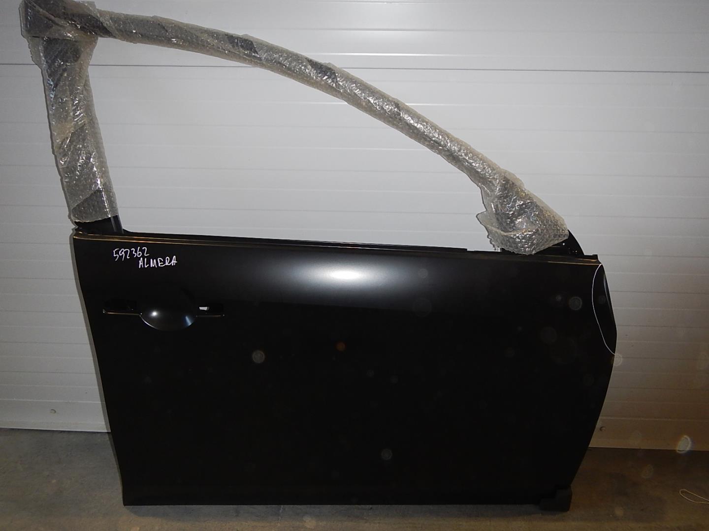 Дверь передняя правая