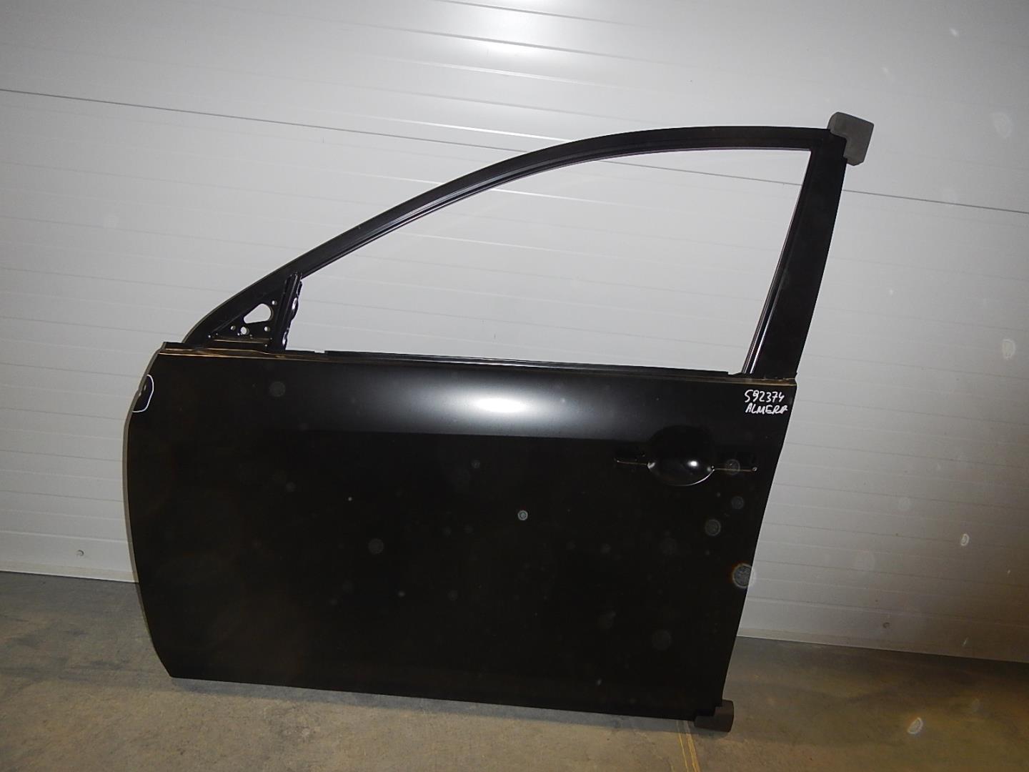 Дверь передняя левая