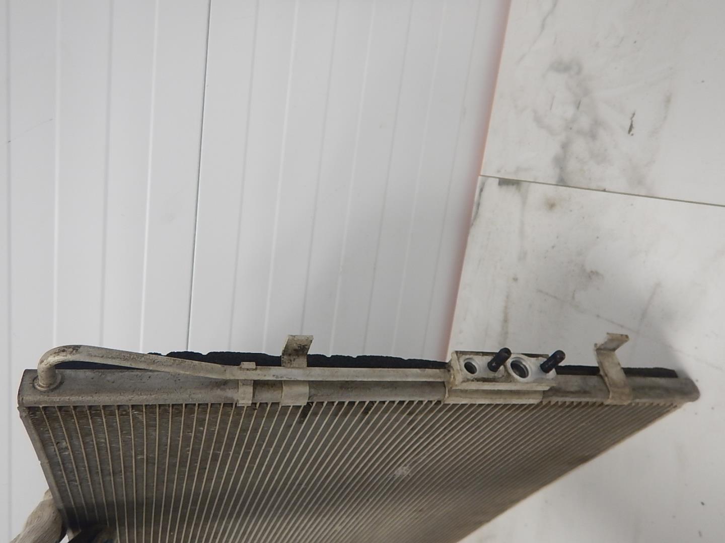 Радиатор кондиционера / конденсер