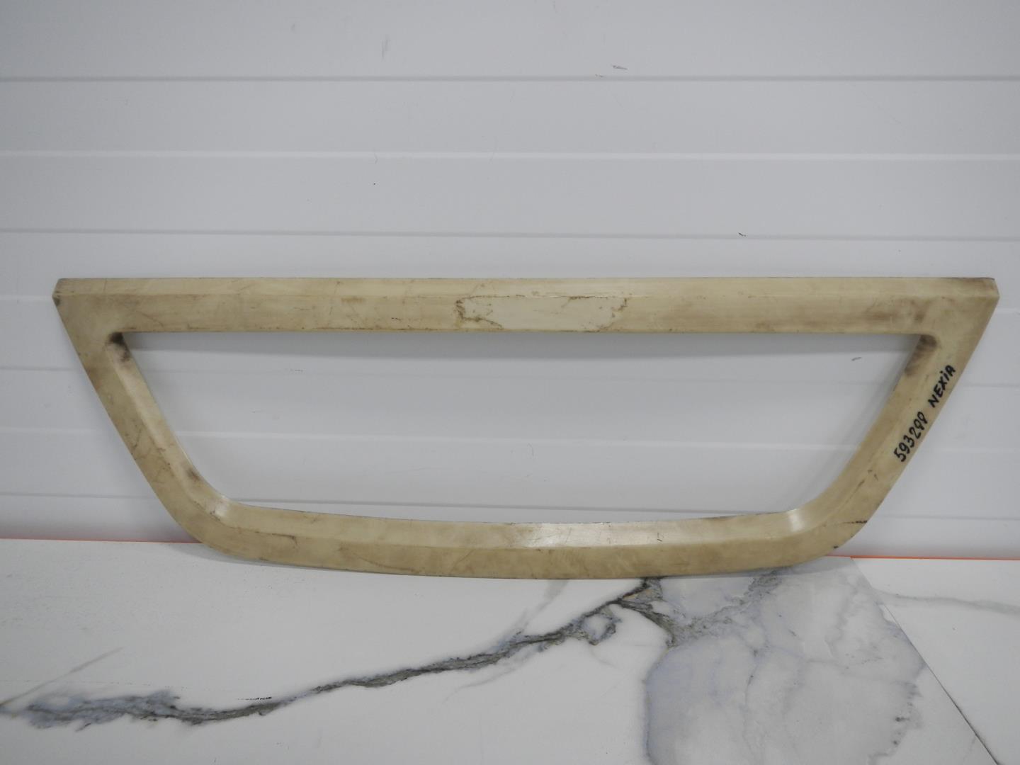 Накладка на решетку радиатора