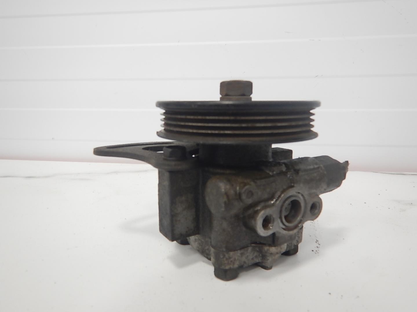 Насос ГУР (гидроусилитель руля)