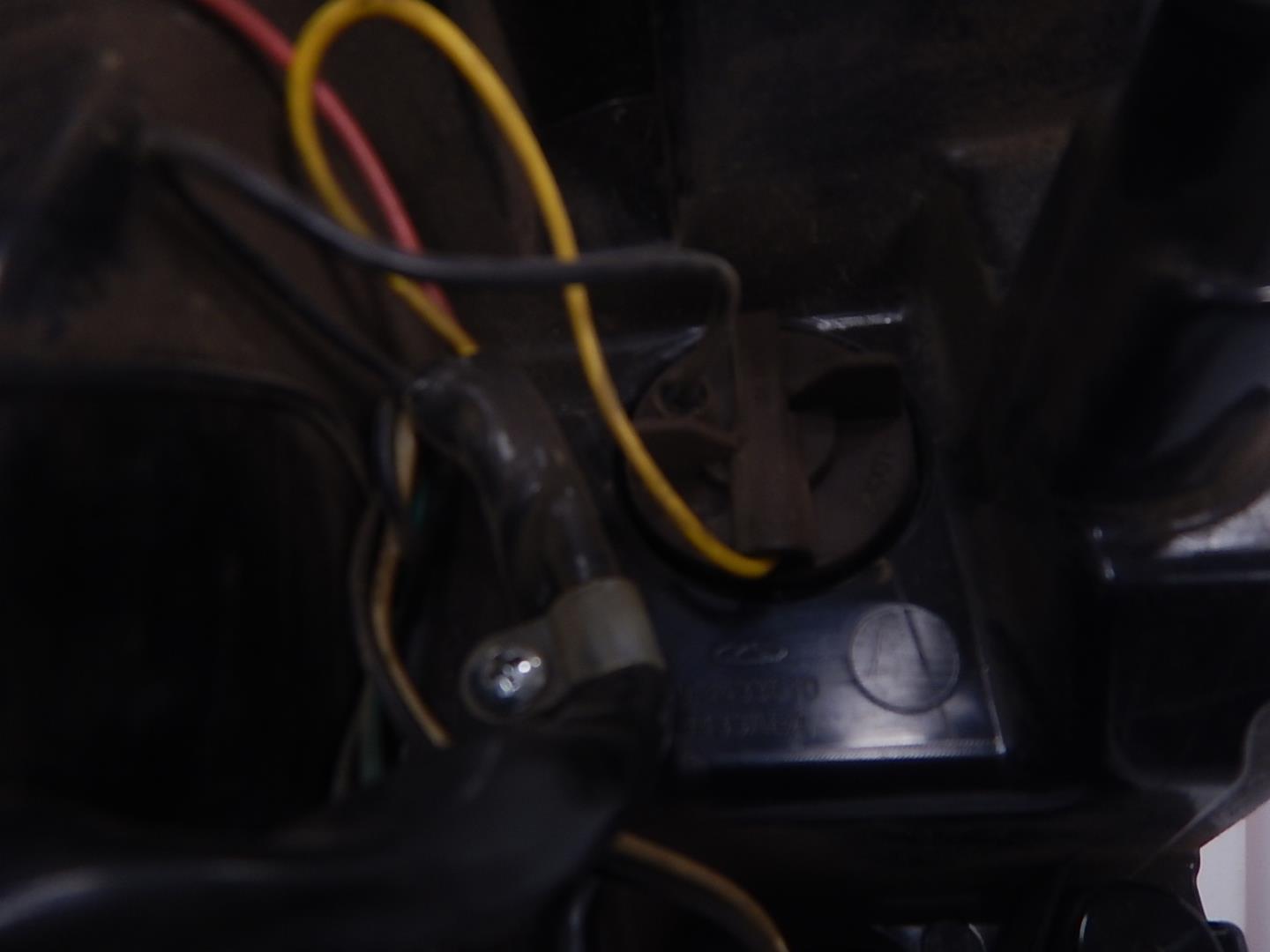 Фонарь задний левый