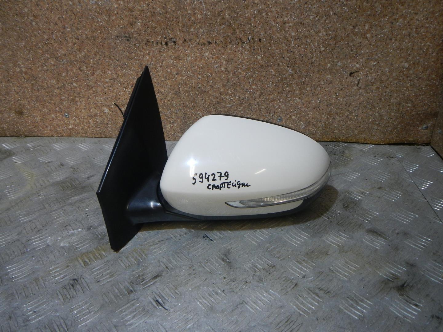 Зеркало левое электрическое