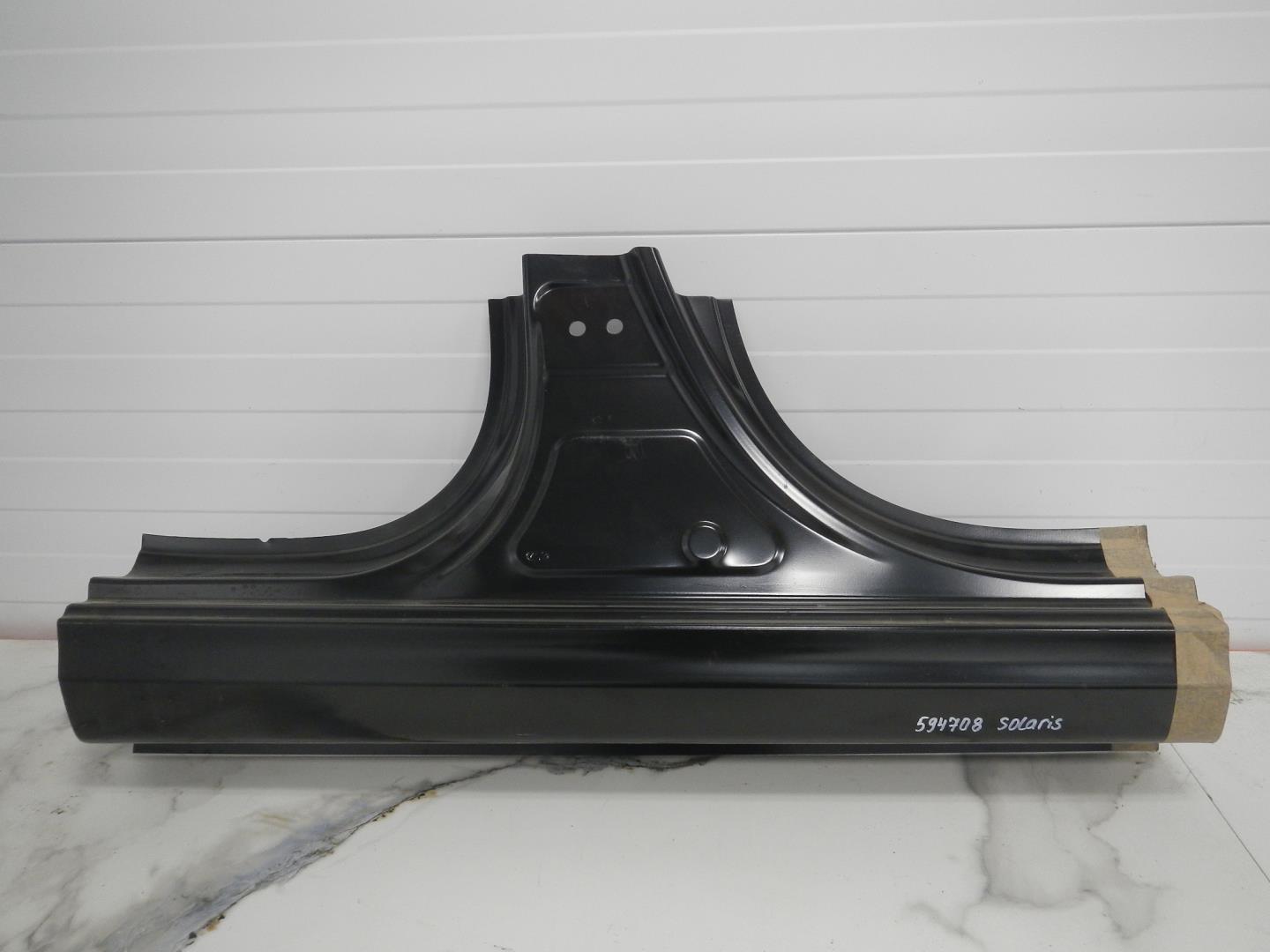 Порог правый